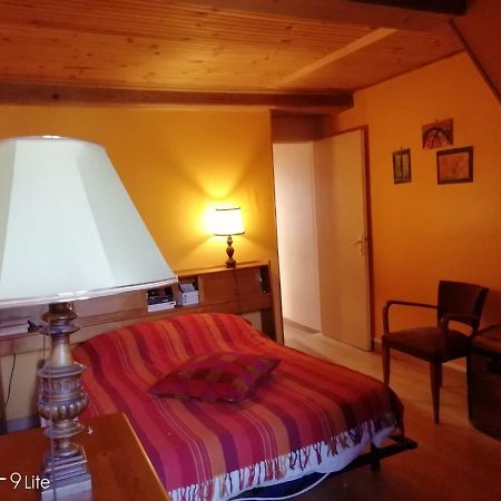 Chambre D Hote Le Lavoir Saint-Brisson エクステリア 写真