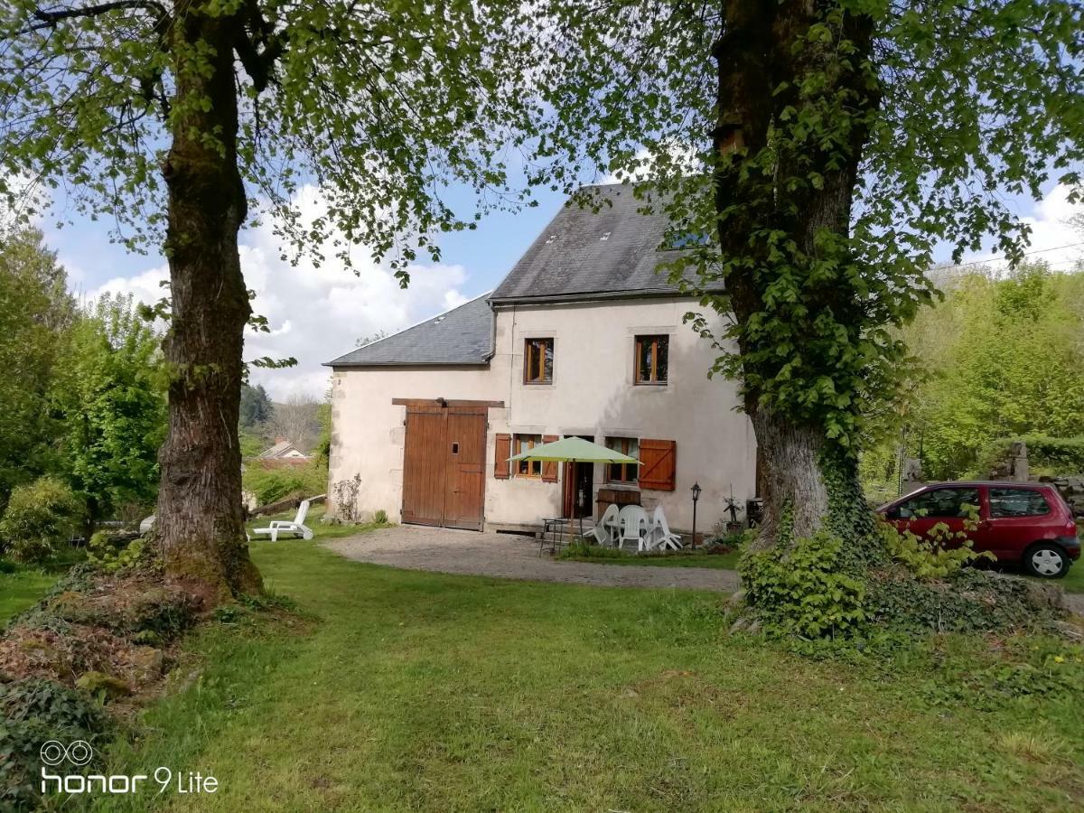 Chambre D Hote Le Lavoir Saint-Brisson エクステリア 写真
